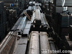 AI(y)ܲ҃(ni)}죺\\